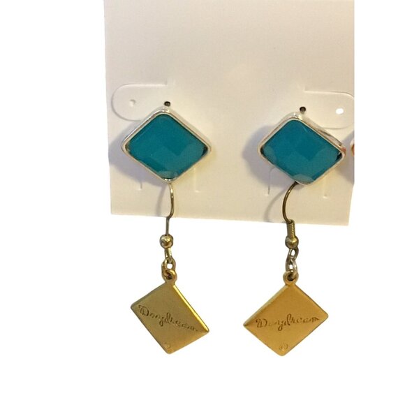 Lot Of 10 Vintage Pierced Earrings Mixed Styles & Colors (1350) - Picture 5 of 6